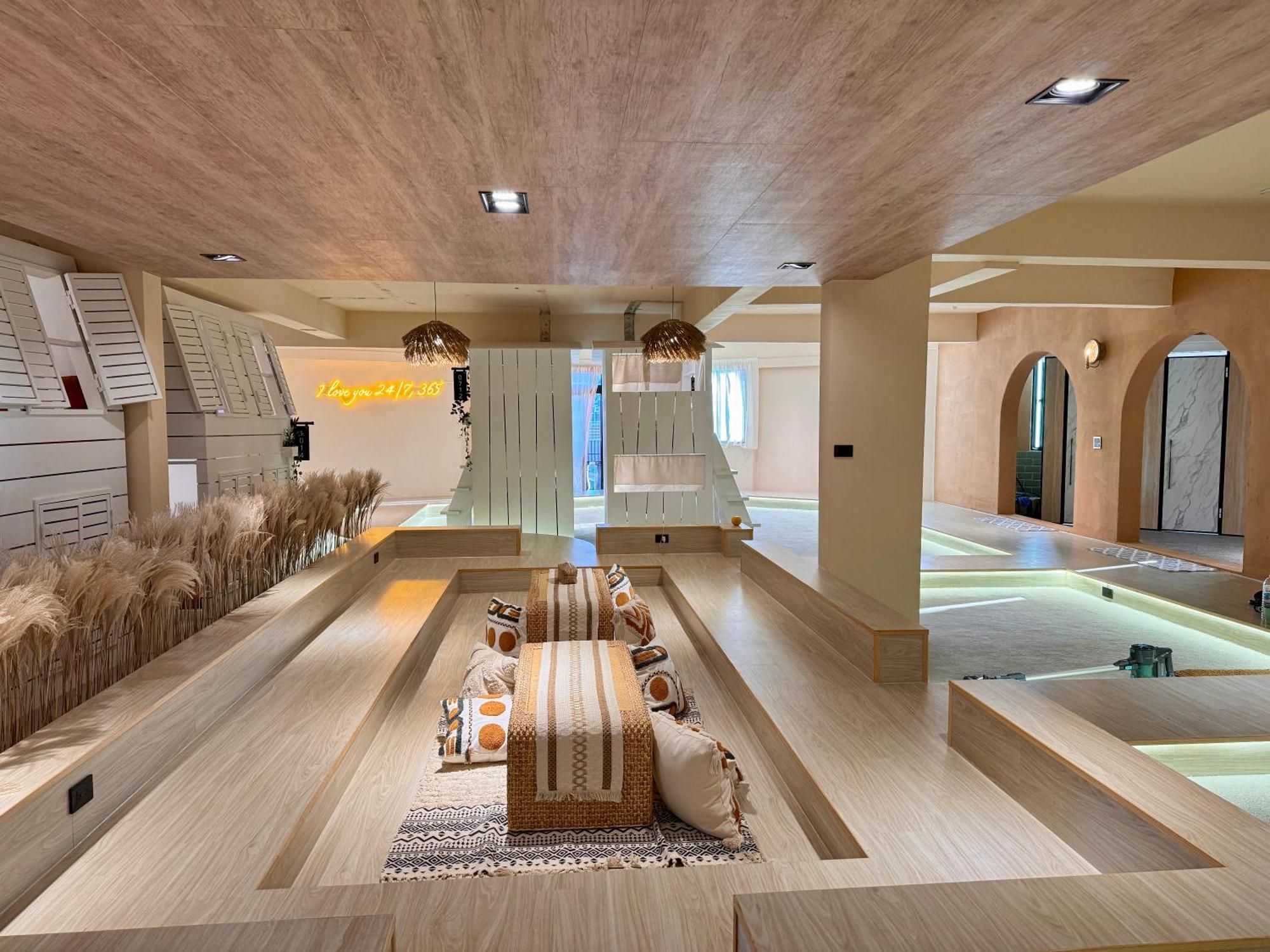 Perbed Hostel-Taichung Station Екстериор снимка