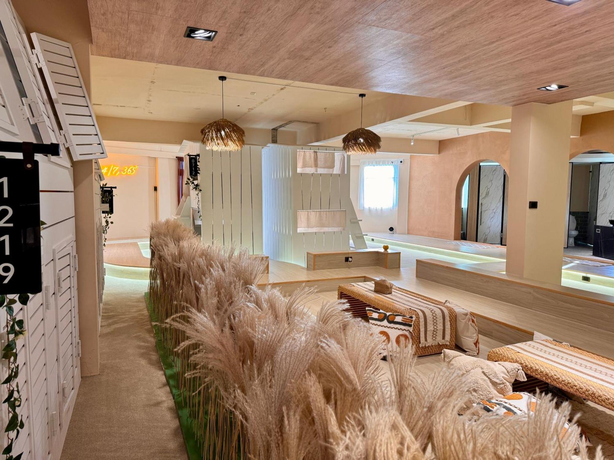 Perbed Hostel-Taichung Station Екстериор снимка