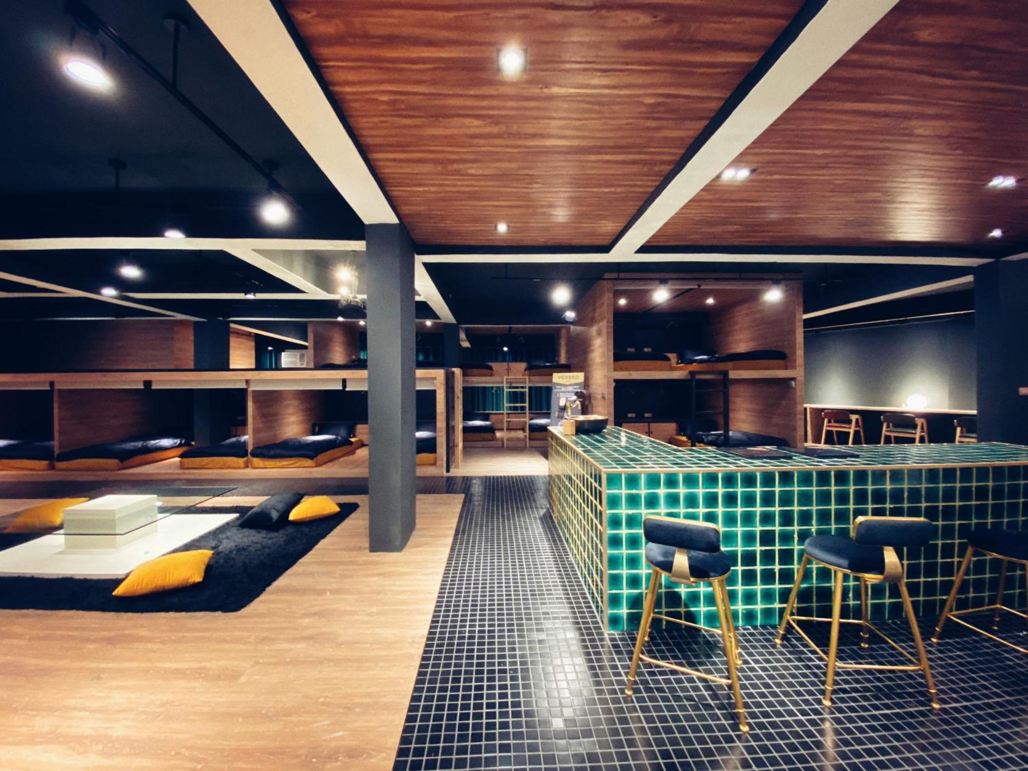 Perbed Hostel-Taichung Station Екстериор снимка