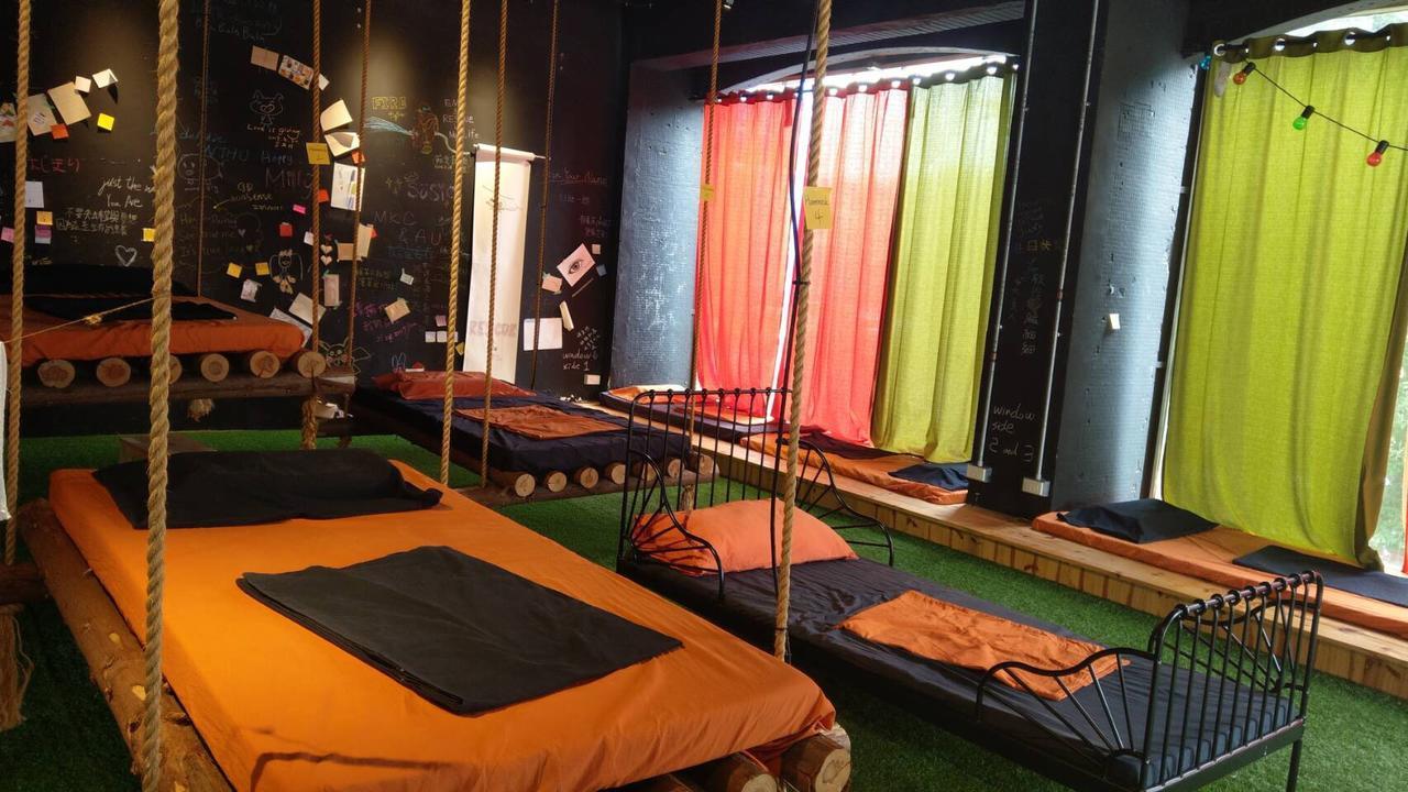 Perbed Hostel-Taichung Station Екстериор снимка