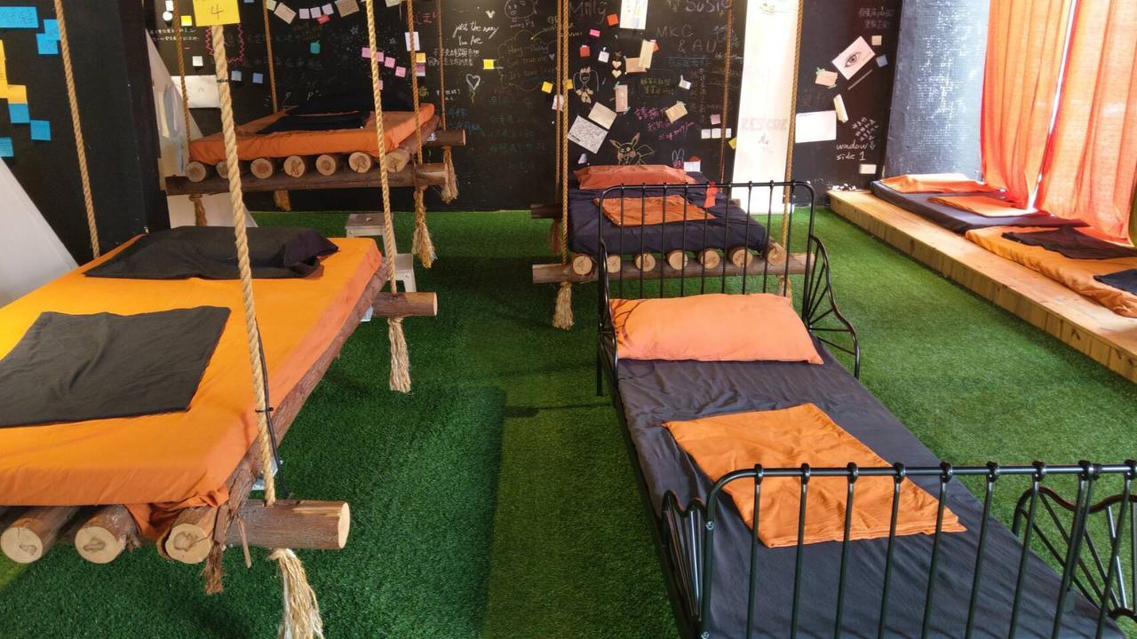 Perbed Hostel-Taichung Station Екстериор снимка